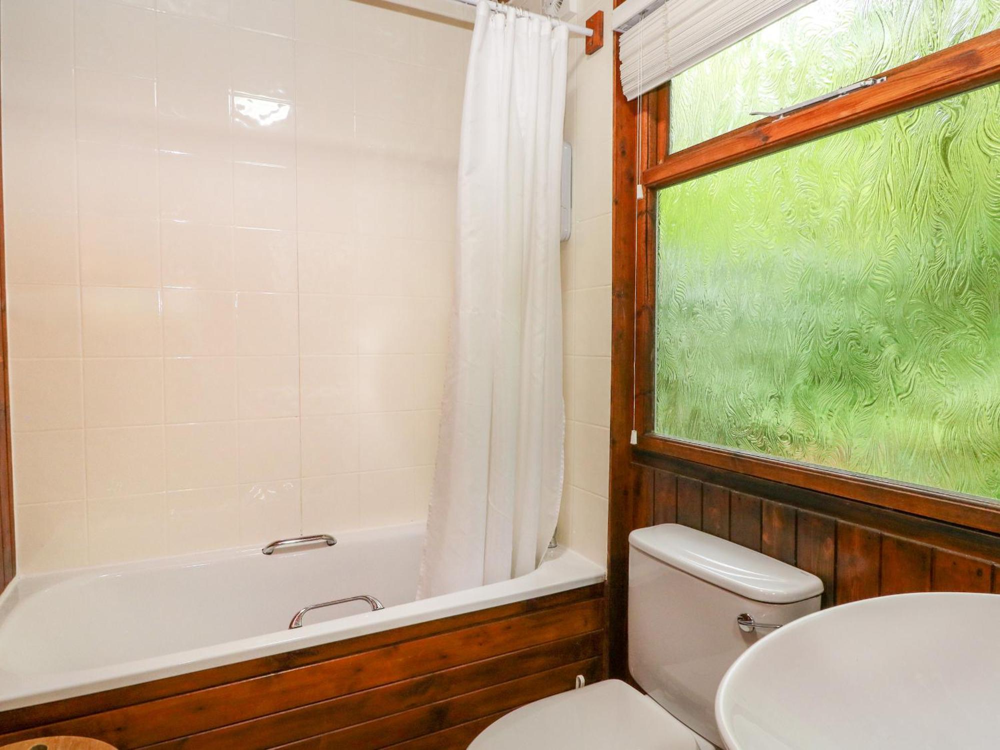 Lodge 3 - "Beech" Lamlash Екстер'єр фото
